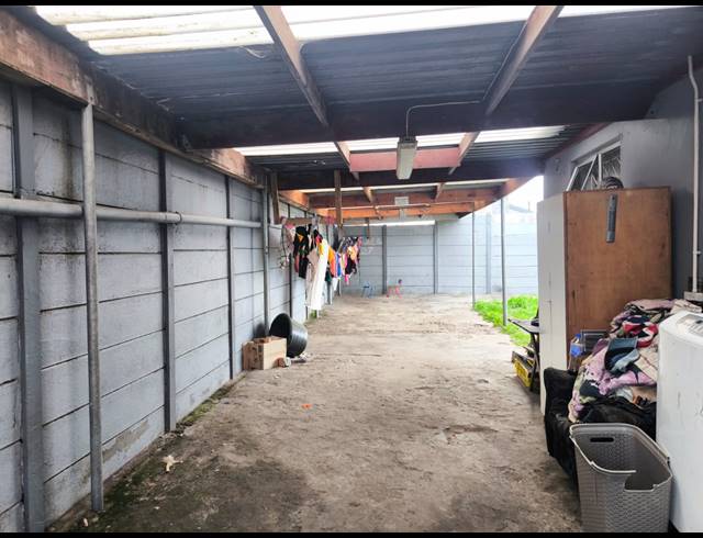 3 BEDROOM HOUSE FOR SALE IN LOTUS RIVER